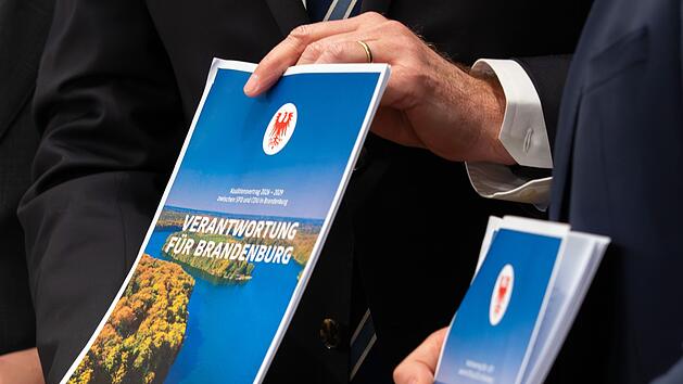 Brandenburger SPD und CDU stellen Koalitionsvertrag vor