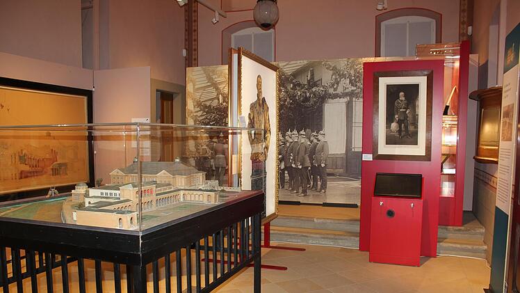 Nur noch wenige Tage  ist die Jubil&auml;umsausstellung "Das Weltbad Kissingen und Prinzregent Luitpold - Innovativ. International. K&ouml;niglich." im Museum Obere Saline zu sehen.  Foto: Marcel B&uuml;hner