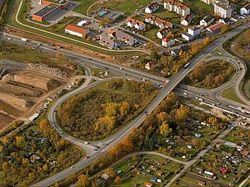 Luftaufnahme des A70-Bauabschnitts n&ouml;rdlich von Bamberg bei Hallstadt (Bild vom 5. November 2025)