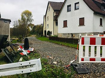 Soll im kommenden Jahr asphaltiert werden: Der neue Radweg im Sinntal entlang der ehemaligen Bahntrasse. Über die Folgekosten wurde in der Bürgerversammlung in Oberbach diskutiert. Sebastian Schmitt
