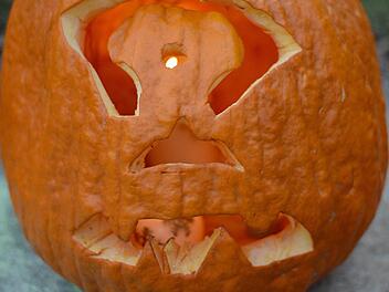 Die große Mehrheit der Halloween-Aktionen am Mittwochabend verlief friedlich und brachte den Beteiligten viel Spaß. Aber es gab auch einige kleinere Polizeieinsätze im Landkreis Haßberge.