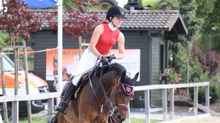 Impressionen vom Reitturnier in Detter. Foto: Sebastian Schmitt