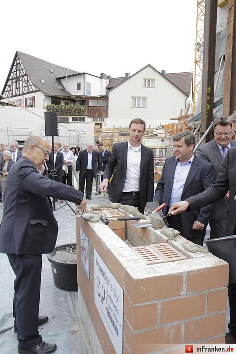 Forchheim: Brauhaus Grundsteinlegung