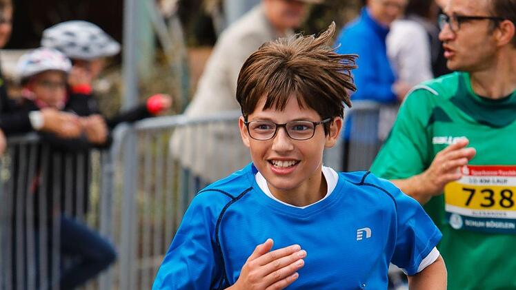 Julian Strätz mit Vater Alexander Foto: Matthias Hoch