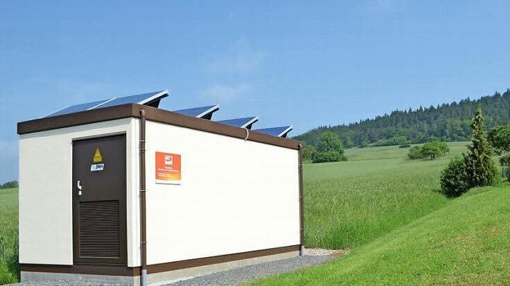 Der Fechheimer Stromspeicher ist mit Batterien ausgestattet.  Foto: privat