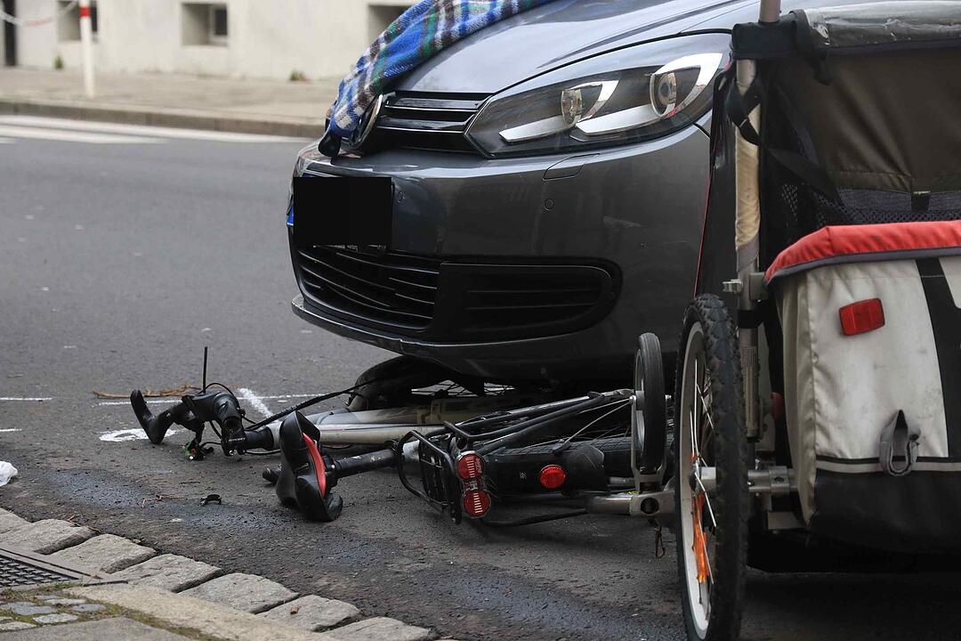 Bamberg: 38-jährige Radlerin bei Wendemanöver schwer verletzt