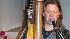 Am Freitag, 5. Juli, gibt Andy Lang ein Konzert im Biergarten des Forsthauses Windheim. Foto: hs
