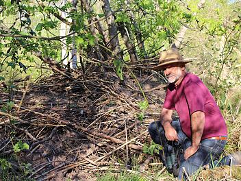 Biberbetreuer Robert Hildmann hat die Reviere zwischen Eckarts und Bad Brückenau genau im Blick. Foto: Julia Raab