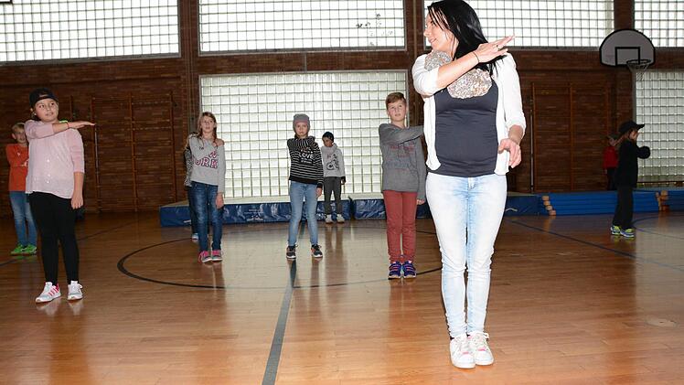 Hip-Hop-Unterricht in der Pressecker Grundschule Foto: Dagmar Besand