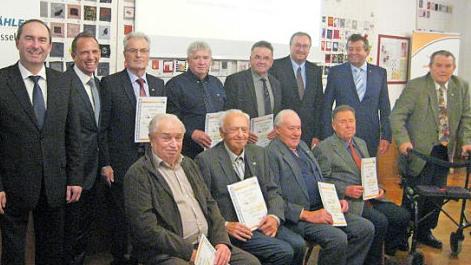 Langjährige FWG-Mitglieder wurden geehrt.
