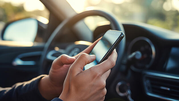 App, Blitzer, Auto, Steuer, Handy