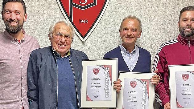 Im Bild (von links) SSV-Vorsitzender Alexander Dupke, Heinrich Angermann (65 Jahre Mitgliedschaft), Klaus Kauder (30 Jahre Mitgliedschaft) und Matthias Herold (25 Jahre Mitgliedschaft)