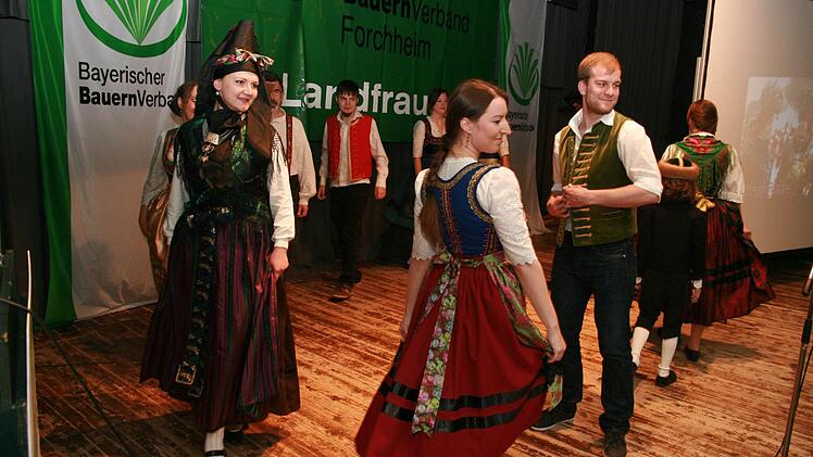 Brauchtumspflege beim LandfrauentagFotos: Galster