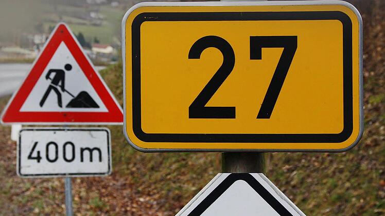 Die Schilder entlang der B 27 sind bald Geschichte. Foto: Ralf Ruppert