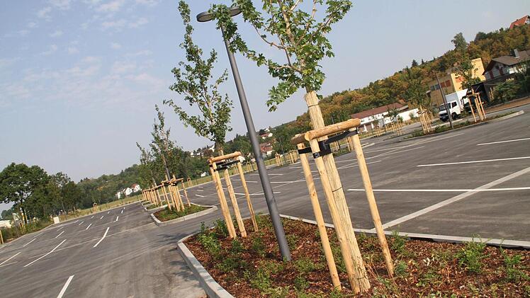 Innerhalb von nur 18 Wochen Bauzeit wurden die bestehenden Parkplätze von 99 auf 215 Stellplätze erweitert. Foto: Gerda Völk