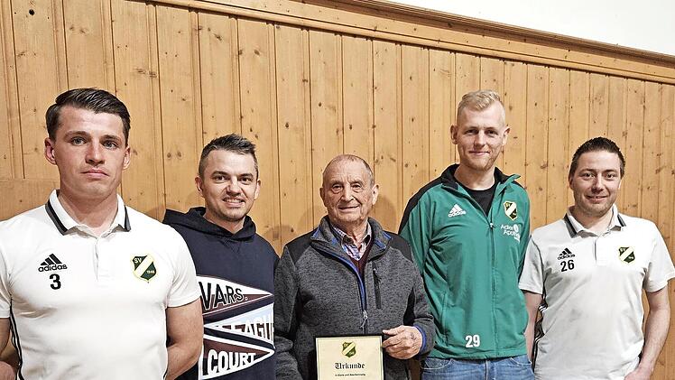 1. Vorsitzender Tobias Koch, Florian St&ouml;th, Edgar Wolf, Andreas Schmidt, Christian Simon