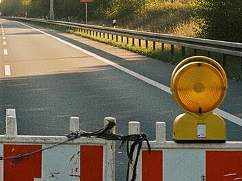 Autobahn, Anschlussstelle, Ausfahrt, Abfahrt, Sperrung, Baustelle, Bauarbeiten