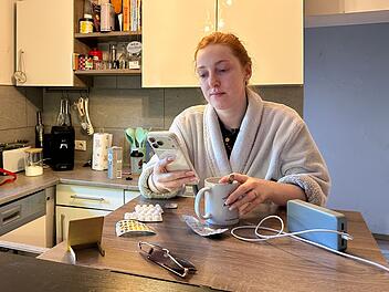 Lena (30) hat Multiple Sklerose und ist seit ihrer Diagnose Rentnerin. Dabei will sie eigentlich noch arbeiten.