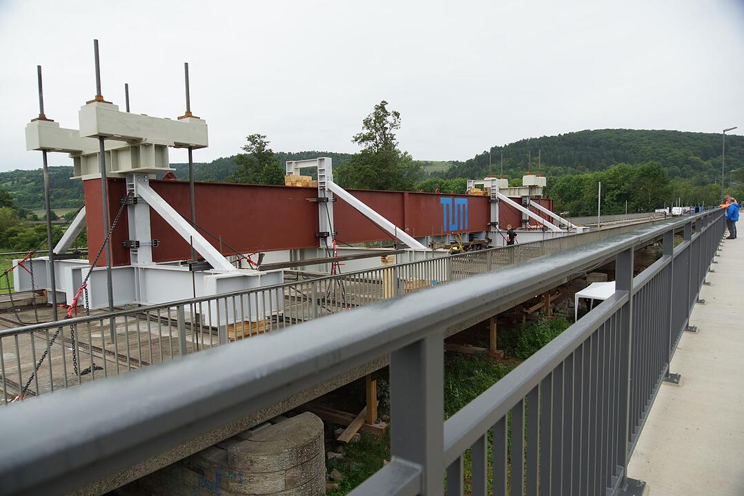 Belastungstest: So viel hält die Saalebrücke aus