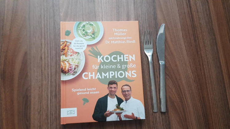"Kochen für kleine & große Champions"