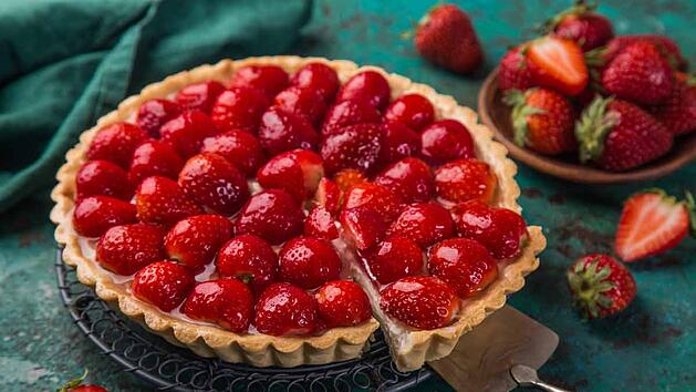 Erdbeerkuchen mit Vanillepudding