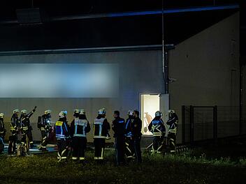 Hallstadt: Brand in Firmengebäude ausgebrochen - hoher Sachschaden