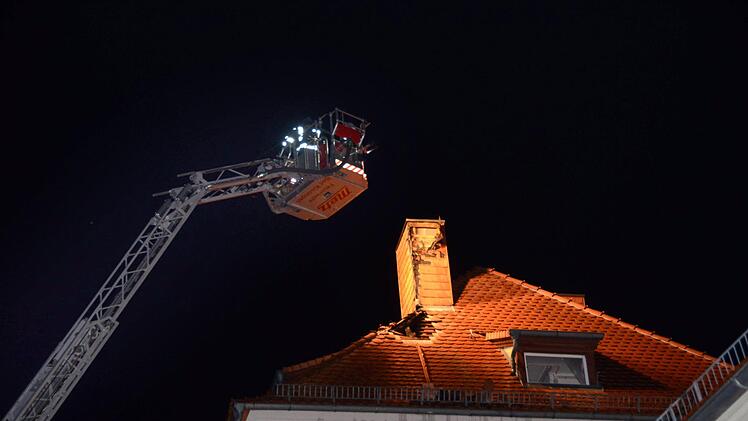 Brand in Bad Kissingens Landwehrstraße. Foto: Peter Rauch