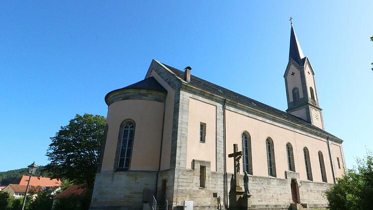Am 18. Oktober 1859 wurde die neu erbaute  Kirche St. Nikolaus durch den Bamberger Erzbischof Michael von Deinlein feierlich konsekriert. Josef Hofbauer