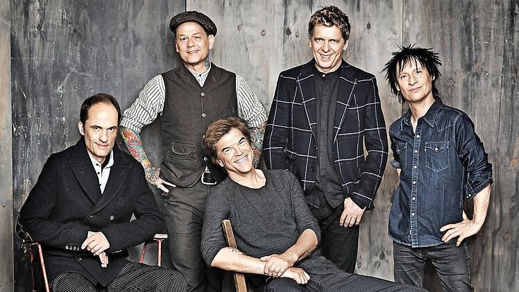 Die Toten Hosen wollten auf dem Coburger Schlossplatz die perfekte Show bieten, aber das können sie wegen der Corona-Pandemie weder dieses Jahr noch 2021. Ihr Konzert wird abgesagt.  Foto: Laura Velten