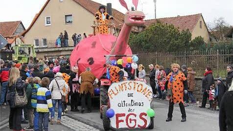 Dionsaurier-Wagen  Fotos: Gerd Schaar