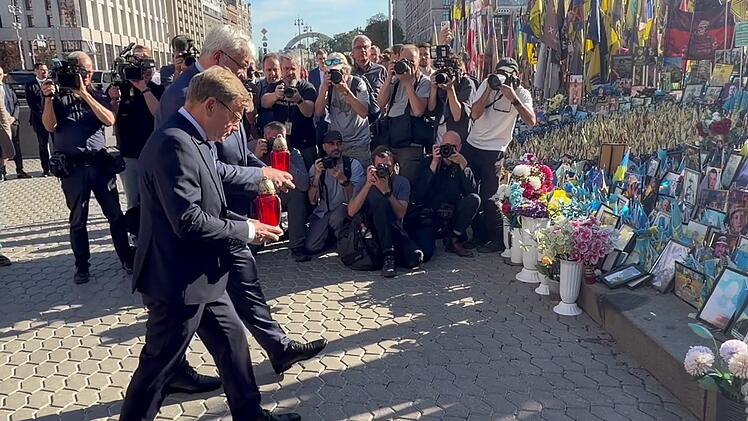 Au&szlig;enminister Wadephul besucht die Ukraine