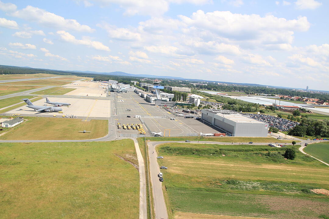 Airport Luft