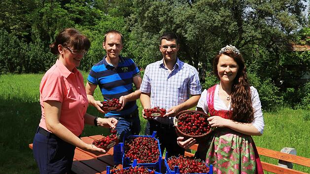 Brigitte Wagner, Stephan Wenzel, Thomas Wagner und Rebecca I. Foto: Franz Galster