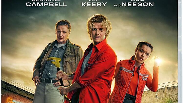 "Stranger Things"-Star Joe Keery (Mitte, mit Liam Neeson und Georgina Campbell) k&auml;mpft in "Cold Storage" gegen einen fiesen Pilz-Parasiten.