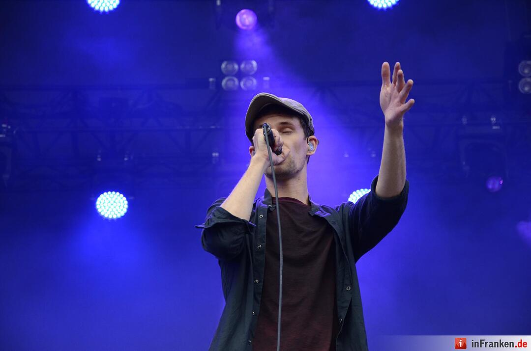 Rock im Park 2016 - Walking On Cars