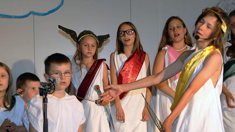 Musical-Aufführung des Kinder- und Jugendchors der Liedertafel 1881 Münnerstadt in der Alten Aula am Stenayer Platz.  Foto: Dieter Britz