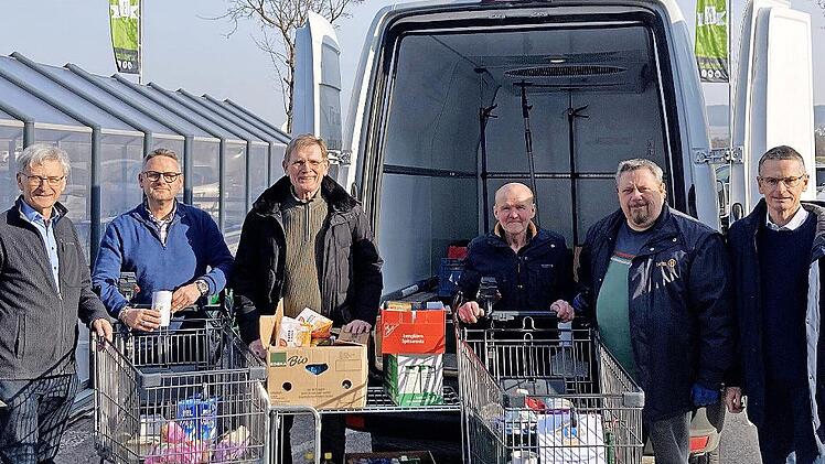 Die Lebensmittel werden von der Tafel Hammelburg abgeholt.