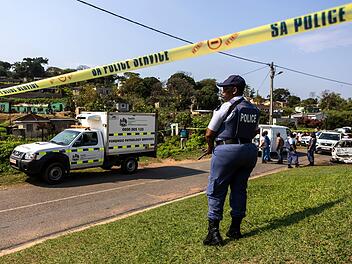 Tote nach Schusswaffenangriff auf Feier in S&uuml;dafrika