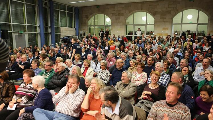 Die letzte Podiumsdiskussion des Fränkischen Tags in der Aula des Herder-Gymnasiums waren alle Plätze besetzt. Archivbild: Barbara Herbst