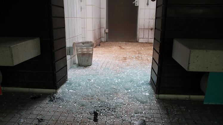 Eindrücke vom HallenbadThomas Malz