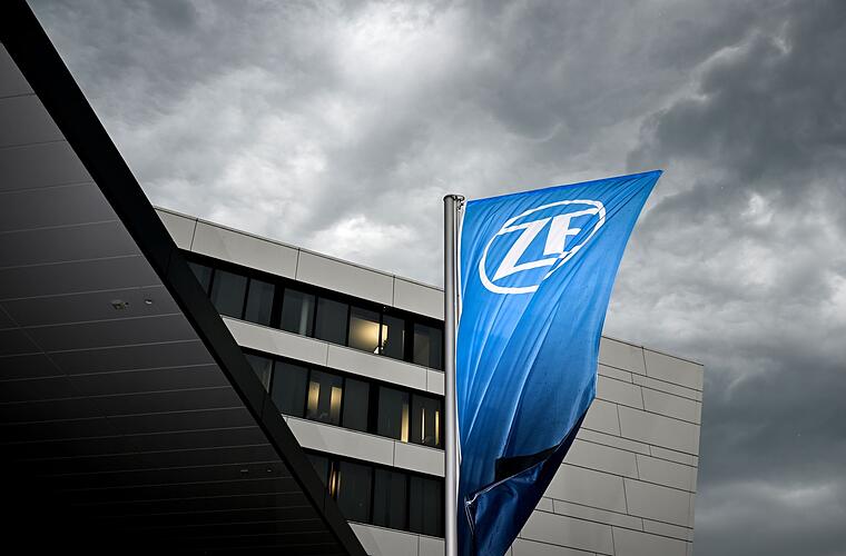 Autozulieferer ZF macht 2,1 Milliarden Euro Verlust
