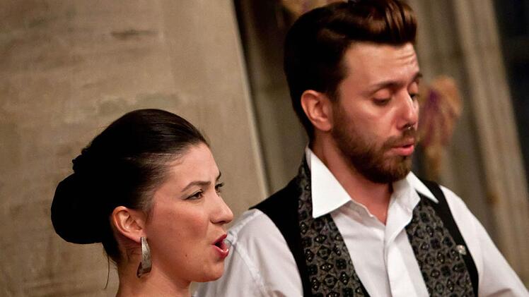 Das "Ensemble Karsanat" bei seinem Gastpiel im ehemaligen Refkrotium des einstigen Klosters MönchrödenFoto: Jochen Berger