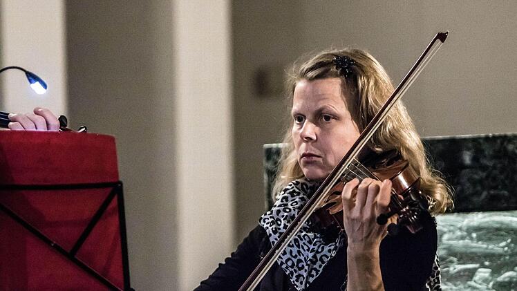 Impressionen vom Weihnachtskonzert mit dem Coburger Collegium musicum in St. MarienFoto: Jochen Berger