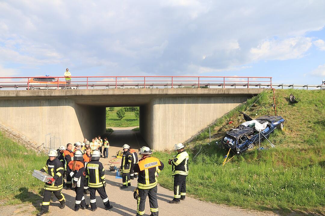Ehepaar stirbt bei Unfall auf A71