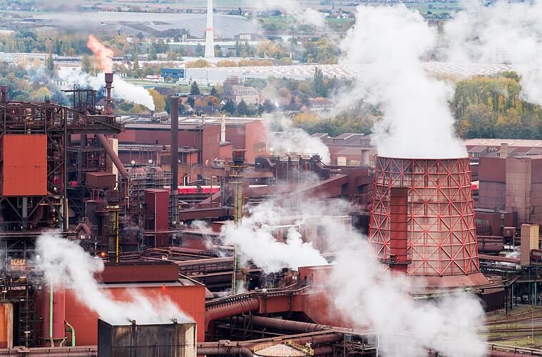 Stahlproduktion 2025 gesunken - Krise dauert an