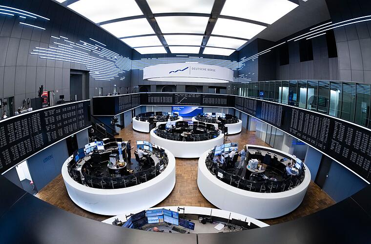 Anlegerschützer fordern mehr Präsenz-Hauptversammlungen