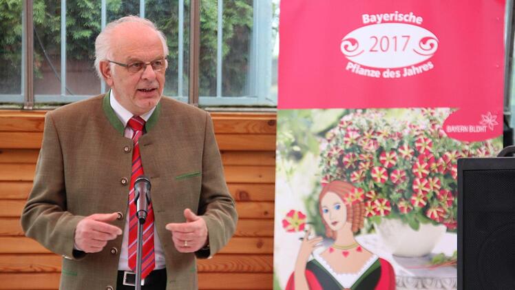 Stellvertrender Landrat Edgar Büttner (SPD) bei seiner Rede.  Foto: Andreas Schmitt