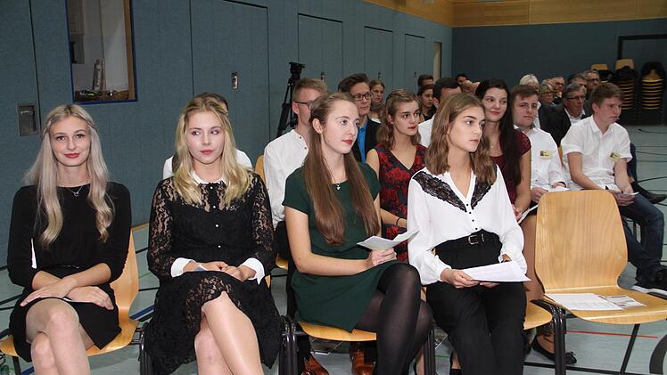 Die Schülerinnen und Schüler des Seminars, die sich auf den Spuren der Führerscheininhaber begaben.Gerda Völk