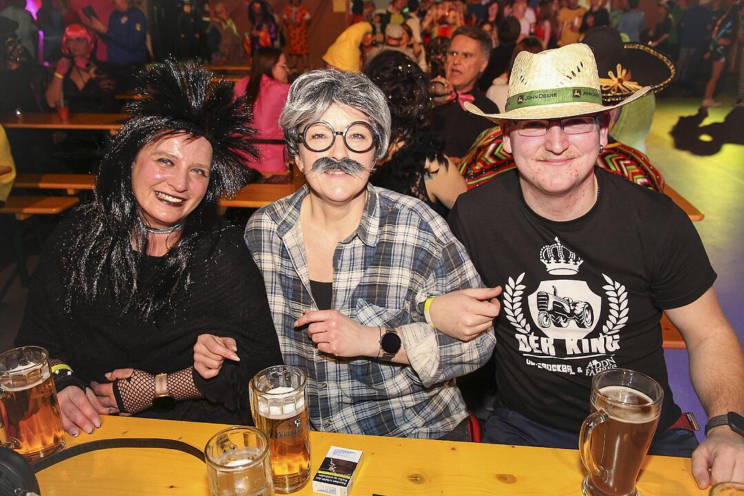 Marktleugast: Ringerfasching 2024 - Wir haben die Fotos!