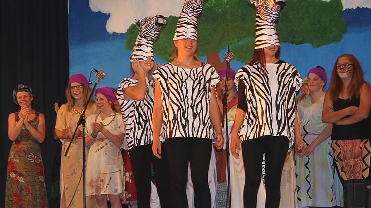 Die Zebras in ihren tollen Kostümen.